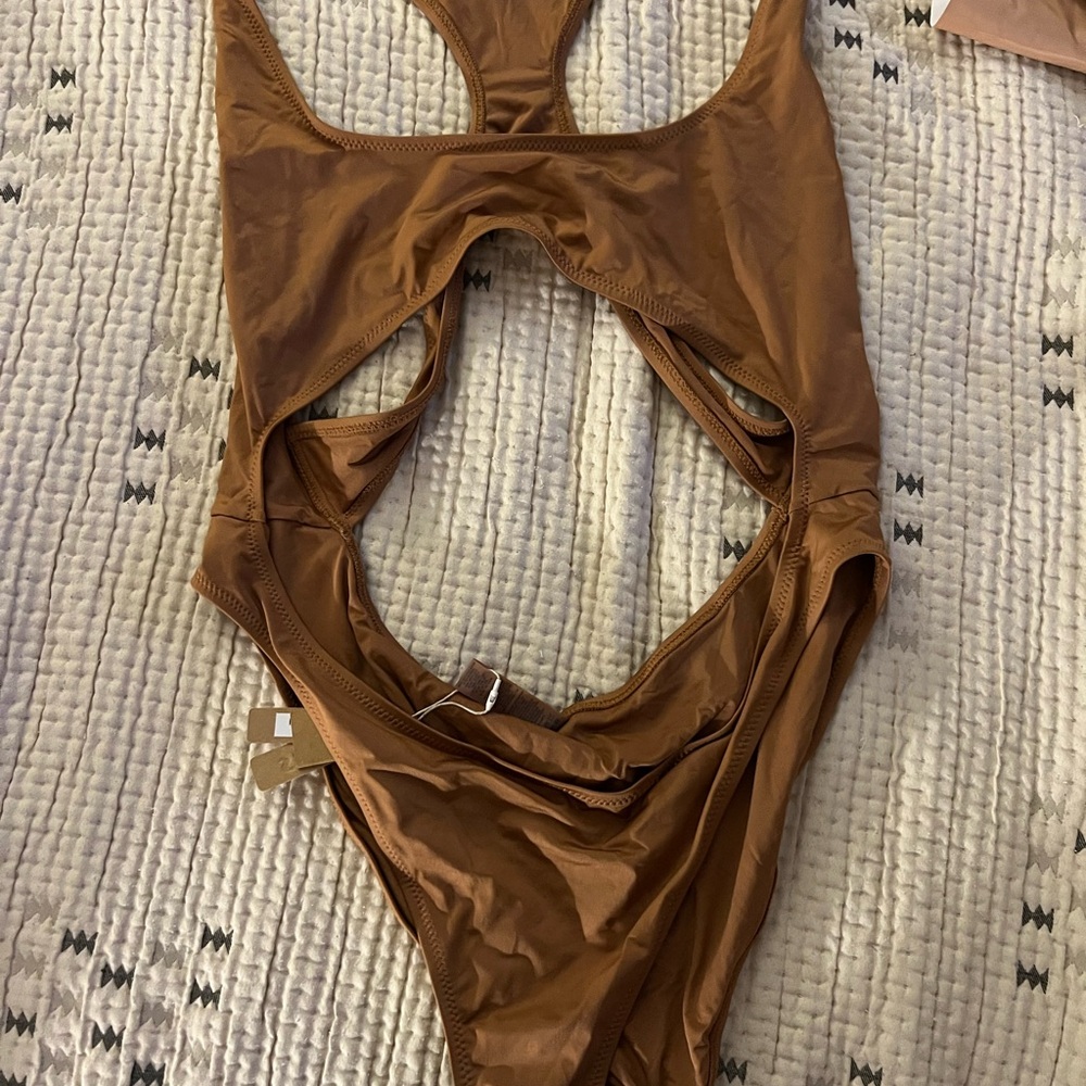SKIMS Camel Monokini NWT